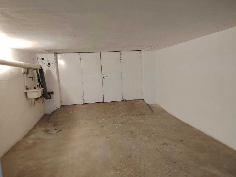 Garaj de închiriat – 64 mp, împărțit în 3 încăperi Aviatie Herastrau