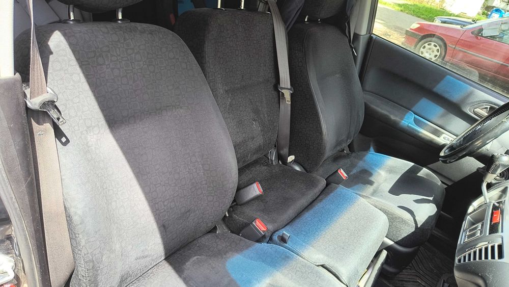 Honda FRV 2006 бензин