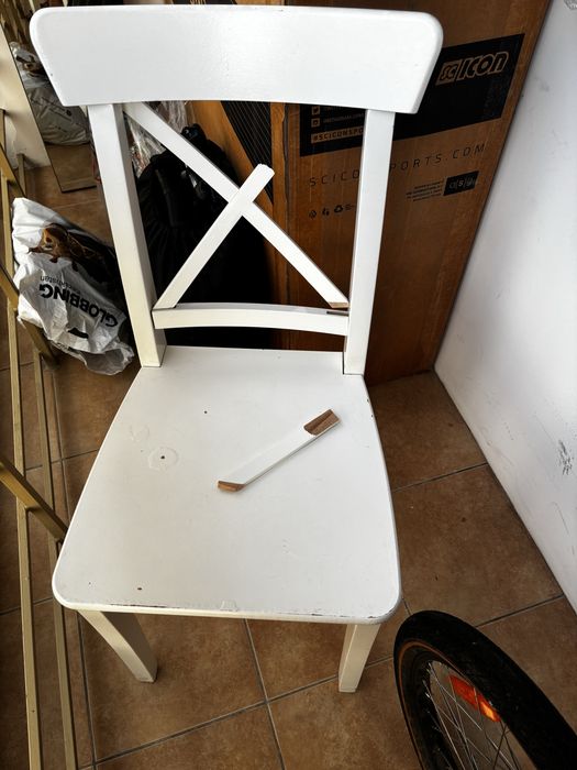 Стул Икеа Ингольф (IKEA Ingolf) белый с дефектом под ремонт