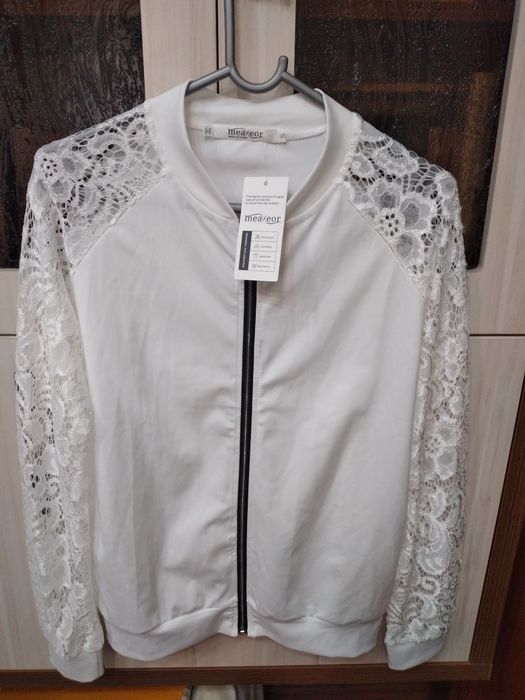 Женская одежда  весна осень