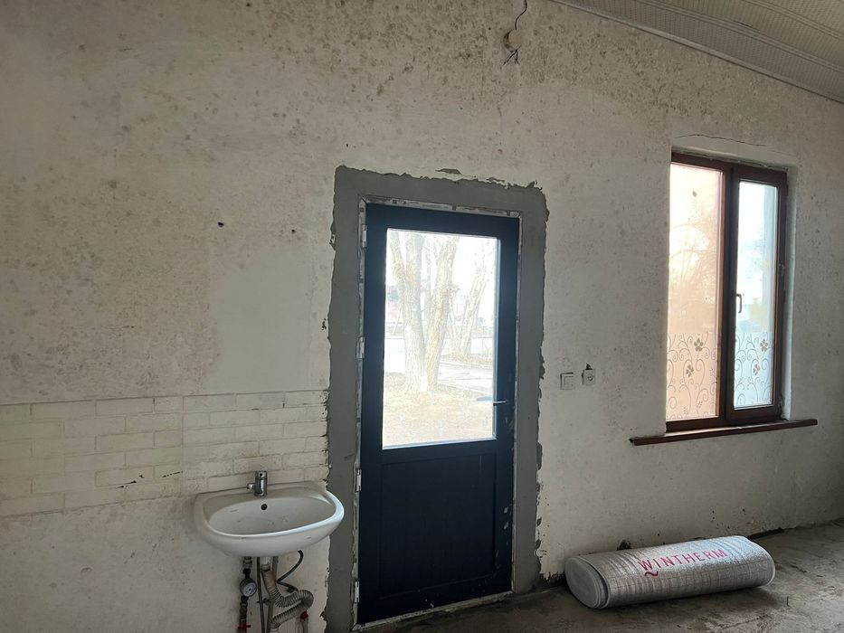 Сдам коммерческое помещение