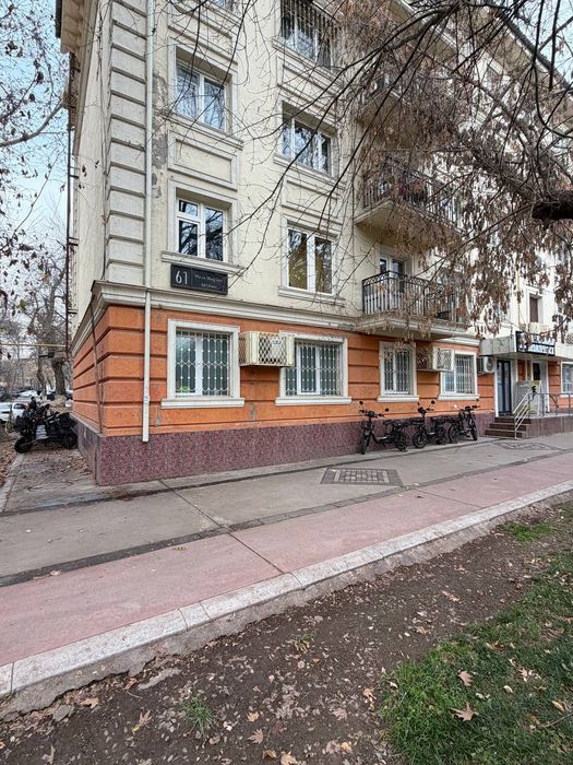 Продаётся нежилое помещение