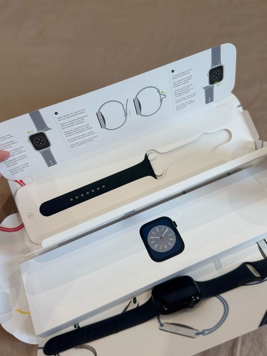 Apple watch 8 series