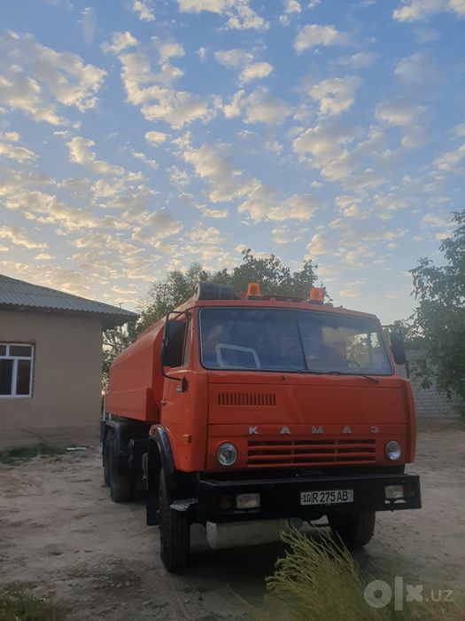 Zil benzavoz sotiladi