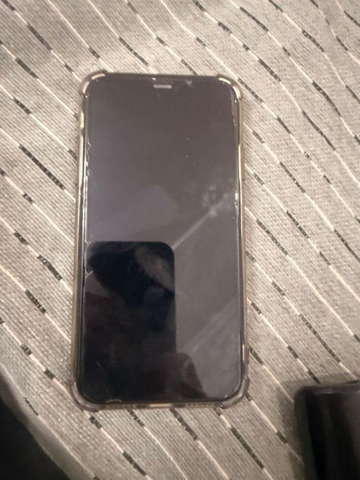 Айфон 11 нормалный состаяние