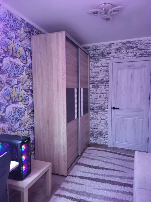 Трехкомнатная улучшенная