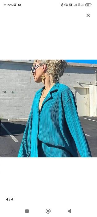 Продам женский костюм