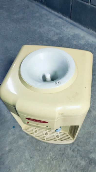 Диспенсер для воды