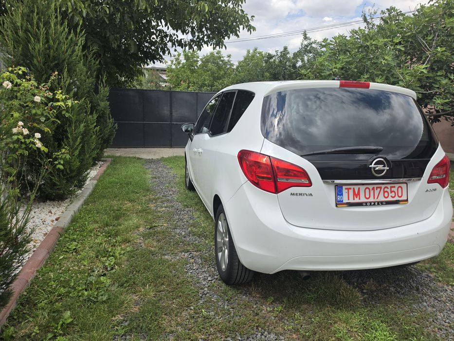 Vând Opel Meriva 1.3 Diesel 2011