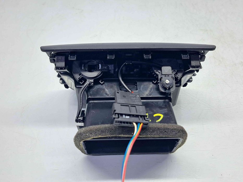 Grila aerisire spate Audi A4 (8K2, B8) [Fabr 2008-2015] 8K0819203