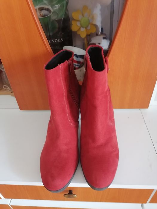 Ghete damă (mărimea 40)