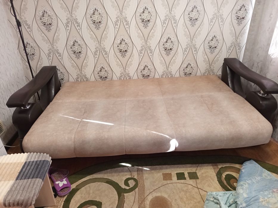 Стильный и удобный диван