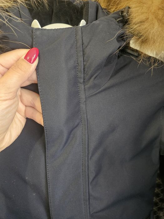 Зимняя тёплая куртка