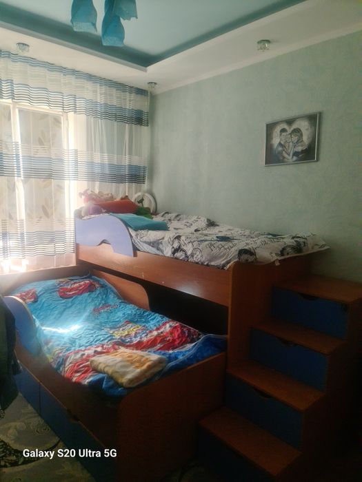 Кровать двух ярусная