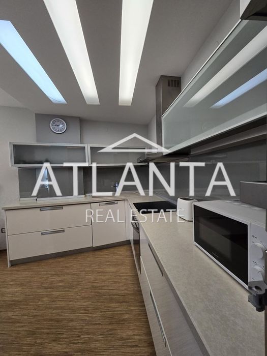 Продава се Тристаен апартамент в Варна, м-т Евксиноград - 100 кв.м за 2250 €/кв.м - Снимка #3