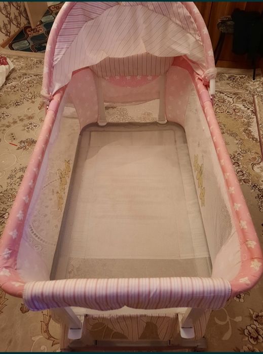 Детский кроват качалка