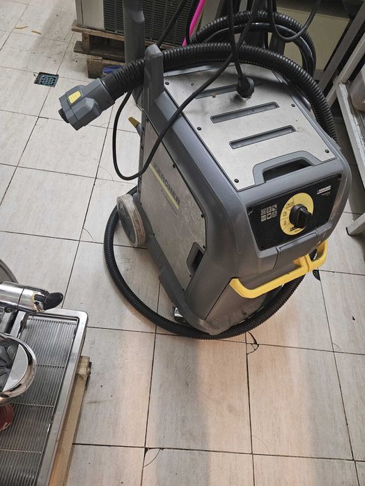 Aspirator si Spalator PROFESIONAL cu abur Karcher SGV 6/5