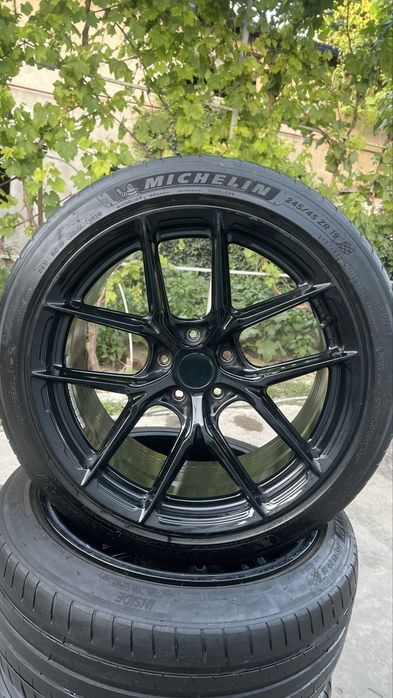 Весь комплект диски, резина от !MICHELIN!  сумма договорная