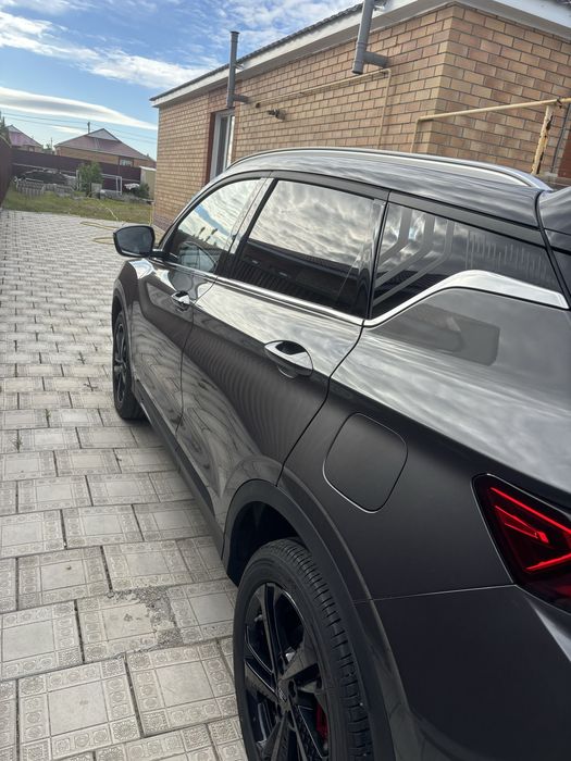 Продам машину geely coolray