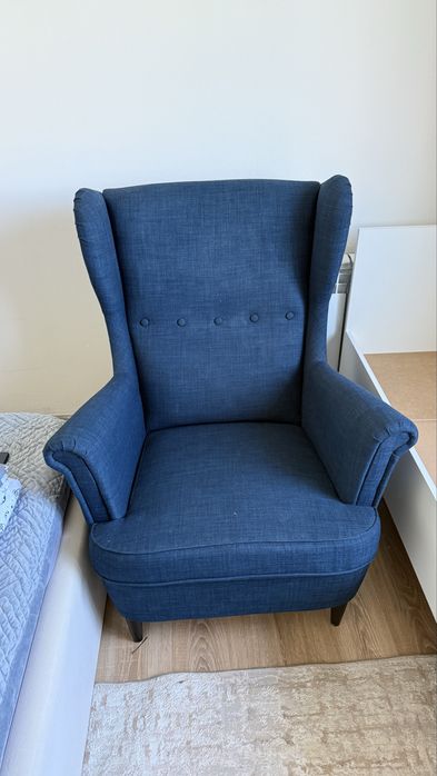 Продам кресло ikea