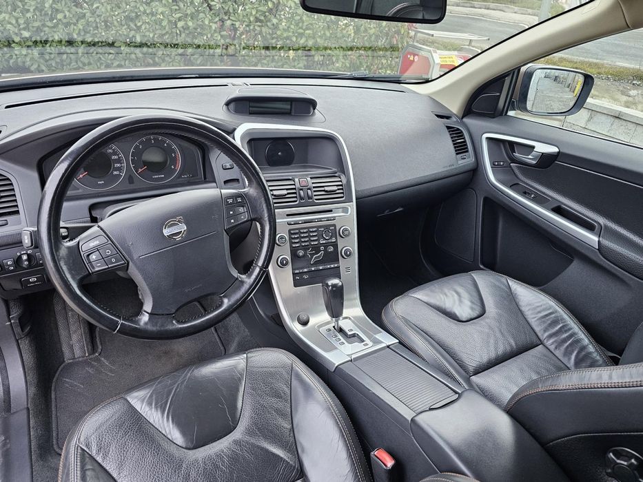 Volvo XC60 185 cp Inmatriculat