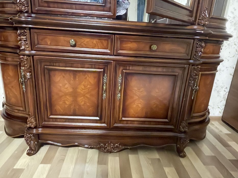 Связи переездом Срочно продам Сервант