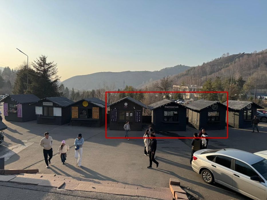 Деревянные дом б, у