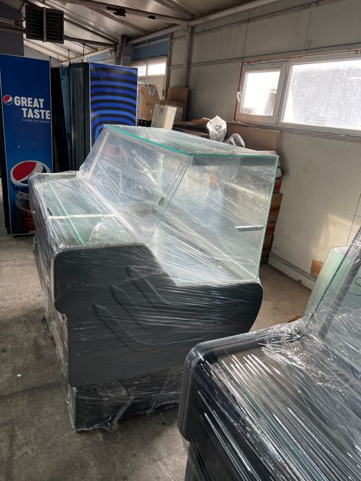 Vitrina frigorifica pentru produse proasptete