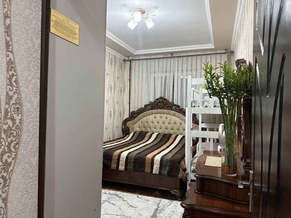 Srochna Sotiladi Algoritm Qizilasharq 2 xona Judayam zo'r lokatsiyada