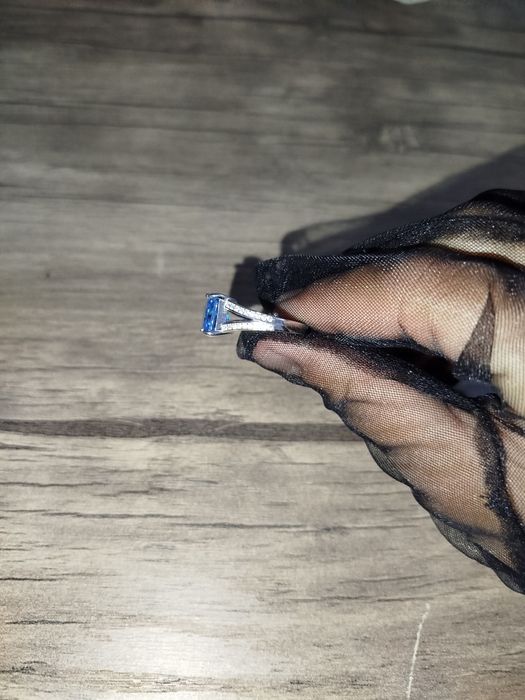 KUMUSH UZUK ( 925 proba) СЕРЕБРЯНОЕ КОЛЬЦО (проба 925)