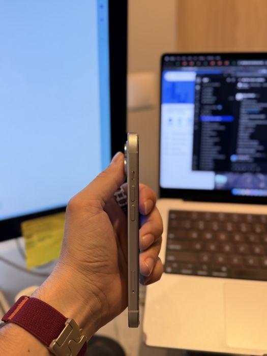 Iphone 15, 256GB