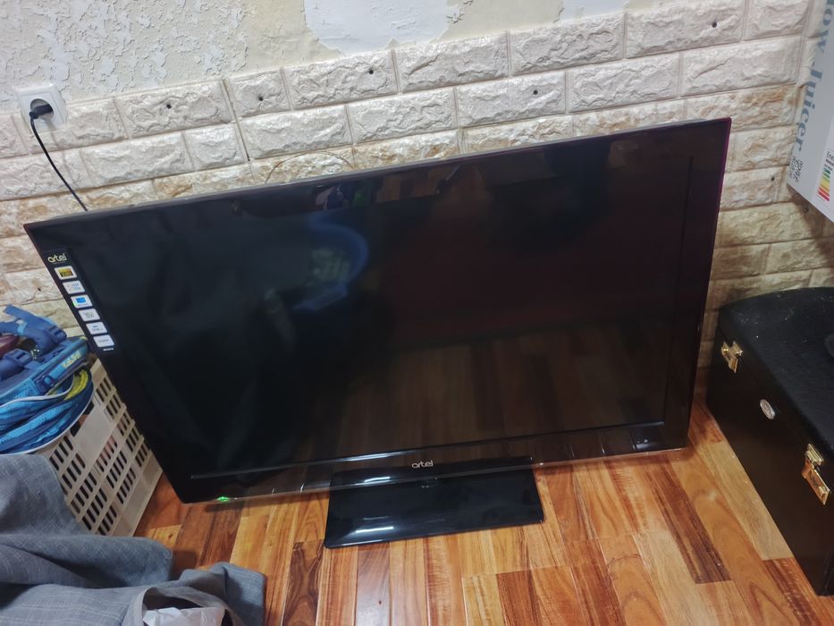 Продам телевизор ARTEL