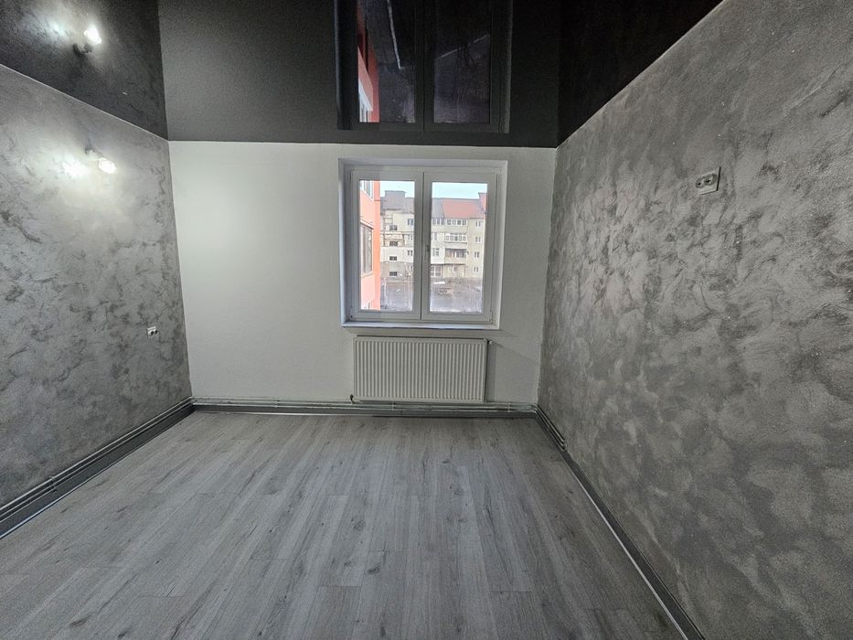 Apartament 2 camere,etaj 2, renovat, zona ultracentrală