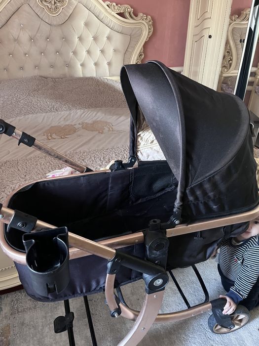 Продается коляска