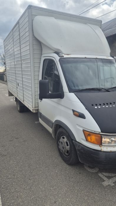 Iveco daily 35C11 cu lift hidraulic