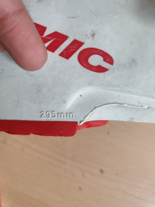 Ски обувки Atomic 295 мм