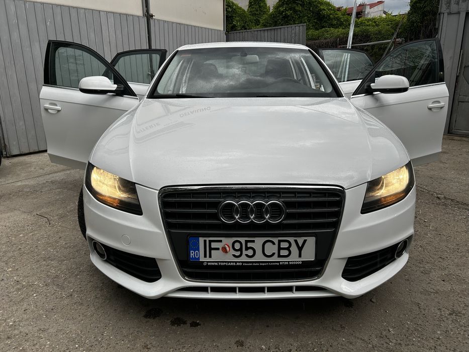 AUDI A4 2011
