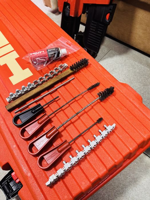 Aparat profesional fixare HILTI DX-860 ENP plăci metalice/profiluri