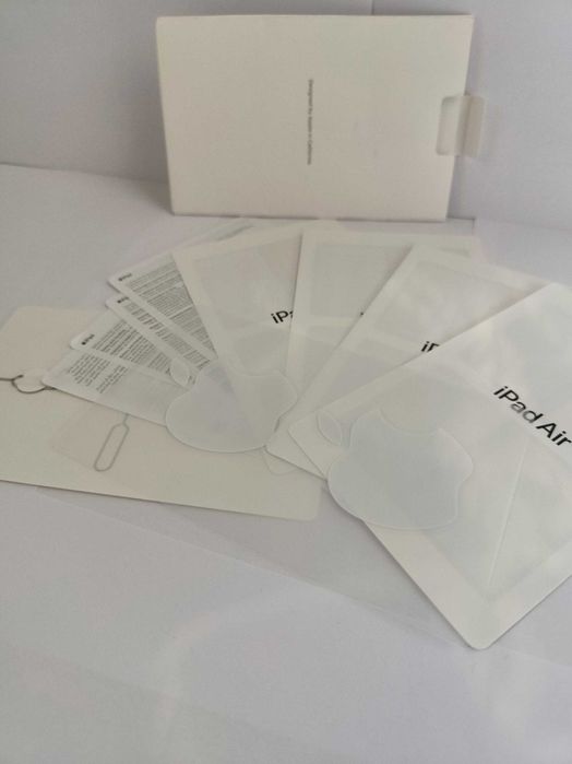 Apple iPad Air 5 ,10.9-inch, Wi-Fi + Cellular