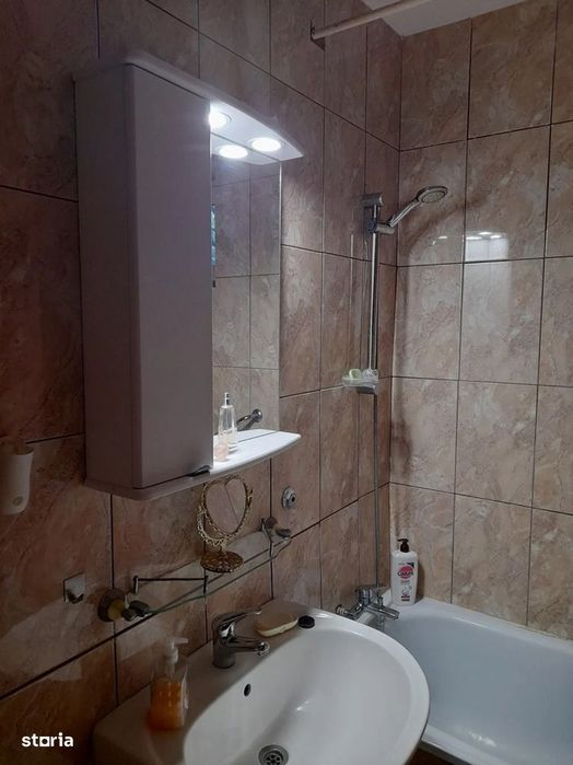 cv 207 V.Babes, apartament 2 camere , parter