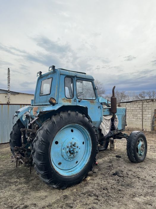 продам трактор МТЗ-82
