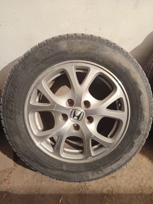 Зимный шина с дисками