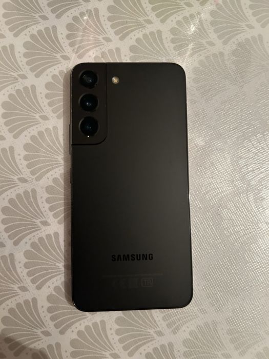 Продам самсунг s22 128gb