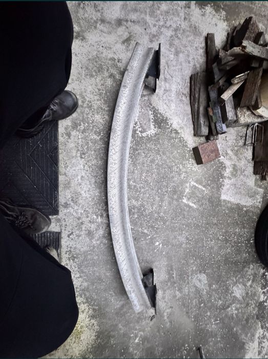 Задна греда основа броня Honda crv / Bmw x3 /Audi q7