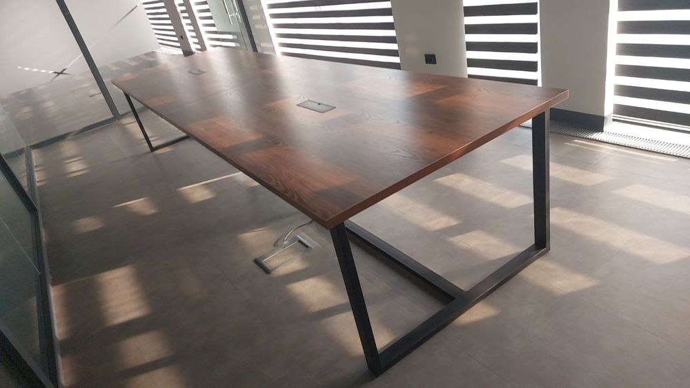 Офисный стол (Ofis stoli)