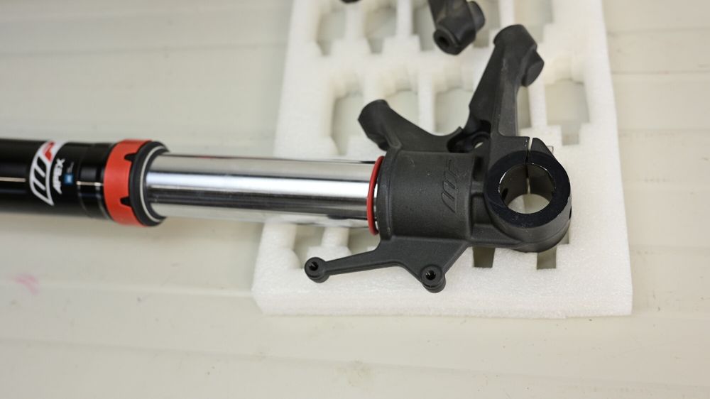 KTM 890 Duke  2021 2022  telescoape Tuburi furca fata WP Apex