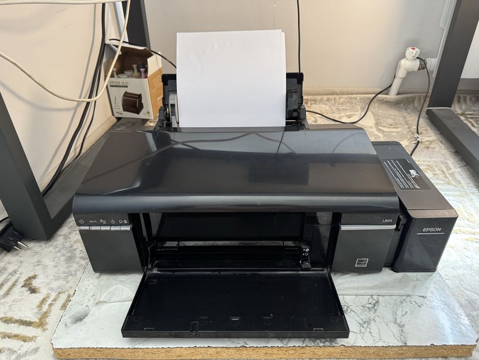 Фотопринтер Epson L805