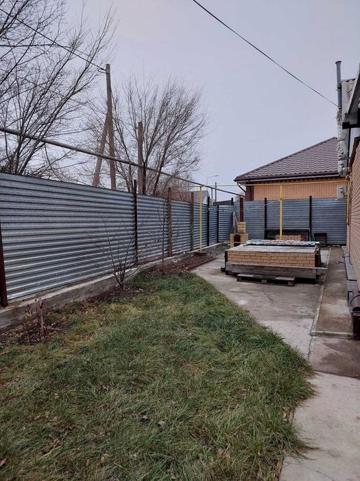 продается дом в центре города Тобыл