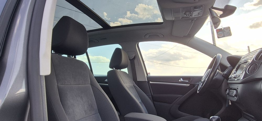 Vw Tiguan cutie automata Tracțiune 4x4 interior piele Scaune incalzite led