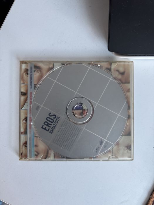 CD Eros Ramazzotti - Fuoco Nel Fuoco - Best 2000 + 1, stare foarte buna